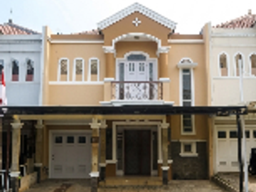 Dijual atau Disewakan Rumah Siap Huni di dalam Cluster Perumahan Raffles Hills Cibubur