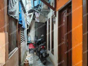 DI JUAL RUMAH MURAH MUNGIL MINIMALIS UNYU UNYU AKSES MOTOR DI KAMPUNG GEDONG PASAR REBO JAKTIM