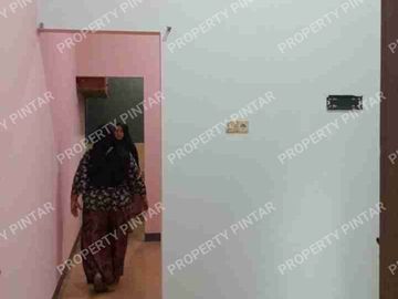 DI JUAL RUMAH MURAH MUNGIL MINIMALIS UNYU UNYU AKSES MOTOR DI KAMPUNG GEDONG PASAR REBO JAKTIM