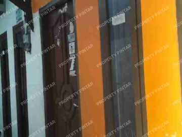 DI JUAL RUMAH MURAH MUNGIL MINIMALIS UNYU UNYU AKSES MOTOR DI KAMPUNG GEDONG PASAR REBO JAKTIM