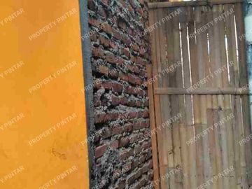 DI JUAL RUMAH MURAH MUNGIL MINIMALIS UNYU UNYU AKSES MOTOR DI KAMPUNG GEDONG PASAR REBO JAKTIM