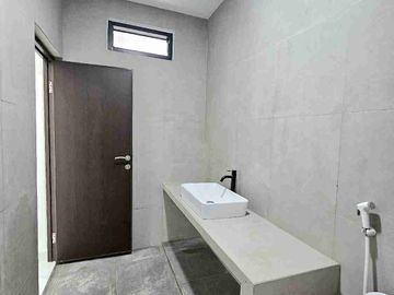 DIJUAL RUMAH BRENDA NEW DI TAMAN MODERN CAKUNG JAKARTA TIMUR