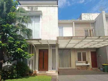 RUMAH CANTIK WALKING DISTANCE TO MRT STATION CIPETE