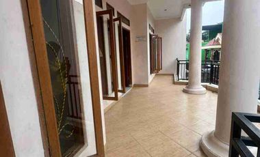 For Sale Rumah Di sebelah komplek AURI
Dekat Bandara Halim