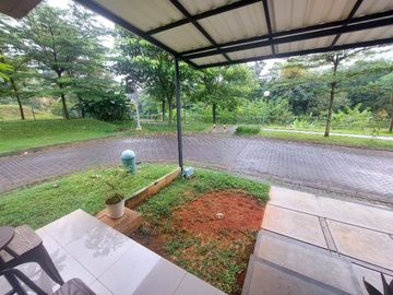 DIJUAL RUMAH CANTIK 2 LANTAI SIAP HUNI LINGKUNGAN NYAMAN DI SERPONG LAGOON (EN677)