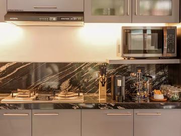 Luxury Fully Renovated Villa with Private Pool, Sauna & Spa – Prime Seminyak