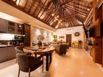 Luxury Fully Renovated Villa with Private Pool, Sauna & Spa – Prime Seminyak