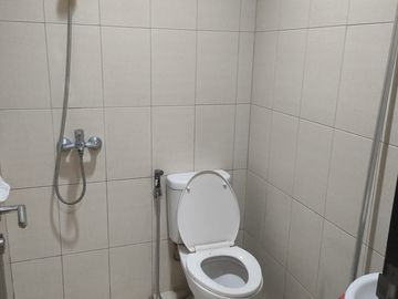 Rumah JGC Sewa Cuman 5 juta / Bulan?!! & Dijual Murah Juga