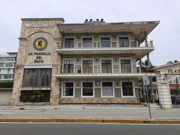 Edificio de venta en el km 11 Vía a la Costa, Norte de Guayaquil, 1832 m2.