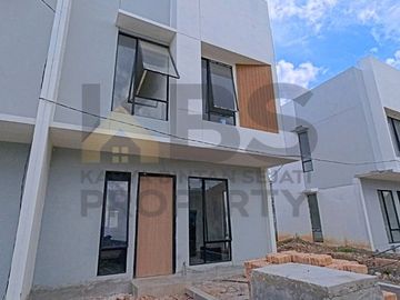 🏡✨ DIJUAL RUMAH HOOK – CENTRAL TIBAN, BATAM ✨🏡