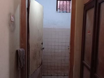 Rumah 4Kamar Luas 250meter dekat paragon mall Timuran Banjarsari Solo