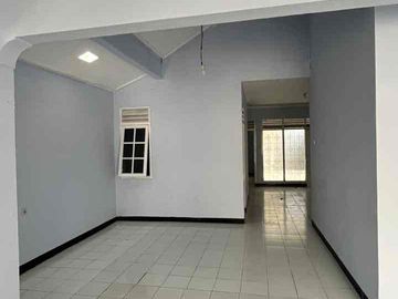 Dijual dan Disewakan rumah rapih siap huni di Jakasampurna Bekasi Barat