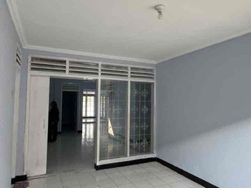 Dijual dan Disewakan rumah rapih siap huni di Jakasampurna Bekasi Barat