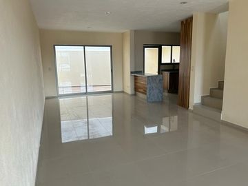 SE RENTA CASA CARRARA 54 $21,500.00 ZONA HOSPITAL ÁNGEL LEAÑO