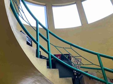 Disewa & Dijual Gedung ex Sekolah di Medan Satria, Bekasi Timur