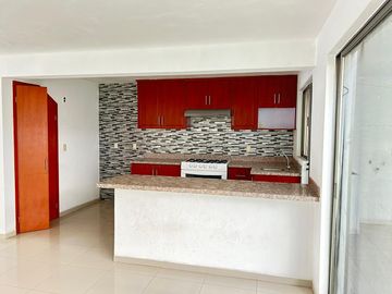 SE RENTA CASA LOS ALMENDROS RESIDENCIAL $21,500.00 ZONA RIO BLANCO VALDEPEÑAS