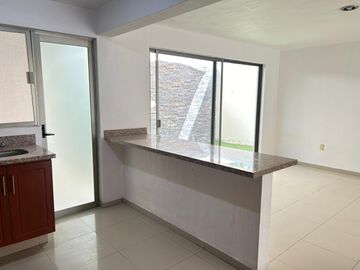 SE RENTA CASA LOS ALMENDROS RESIDENCIAL $21,500.00 ZONA RIO BLANCO VALDEPEÑAS