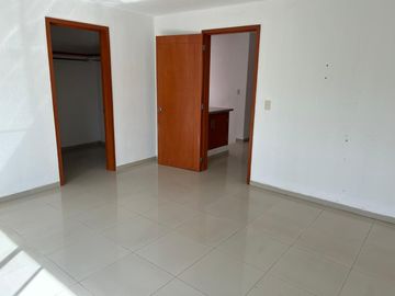 SE RENTA CASA LOS ALMENDROS RESIDENCIAL $21,500.00 ZONA RIO BLANCO VALDEPEÑAS
