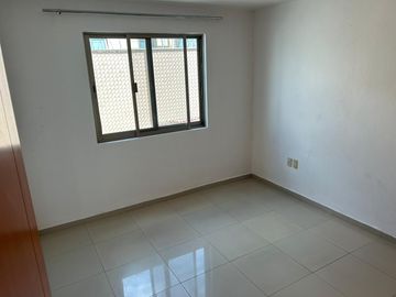 SE RENTA CASA LOS ALMENDROS RESIDENCIAL $21,500.00 ZONA RIO BLANCO VALDEPEÑAS