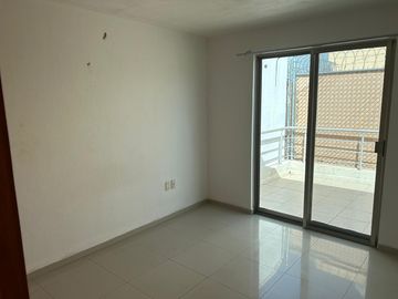 SE RENTA CASA LOS ALMENDROS RESIDENCIAL $21,500.00 ZONA RIO BLANCO VALDEPEÑAS