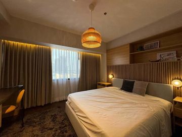 For Rent: Fully Furnished 1 Bedroom at The Alcoves, Cebu Business Park - 62sqm.