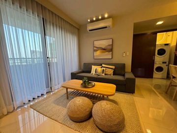 For Rent: Beautifully Furnished 1 Bedroom at The Alcoves, Cebu Business Park - 62sqm.