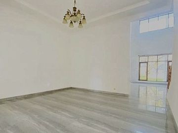 Disewakan Rumah Luas 6Kt di Area Kuningan Jakarta Selatan | Stdn0123