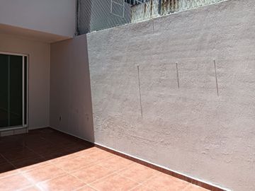 SE RENTA CASA MIRADOR DE SAN ISIDRO $16,000.00 ZONA SAN ISIDRO PREPA 10