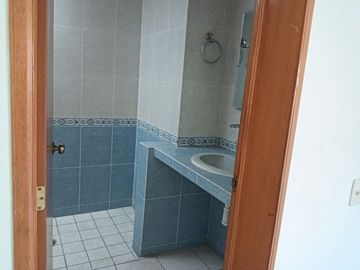 SE RENTA CASA MIRADOR DE SAN ISIDRO $16,000.00 ZONA SAN ISIDRO PREPA 10