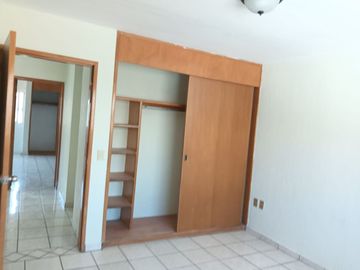 SE RENTA CASA MIRADOR DE SAN ISIDRO $16,000.00 ZONA SAN ISIDRO PREPA 10