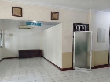 Di Jual Gedung Ex Kelinik di Ciledug Tangerang