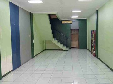 ruko siap pakai lokasi ramai duren sait jakarta timur