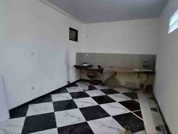 Dijual Rumah Siap Huni Area Blulukan Colomadu, 4 KT Harga Bawah 1 M