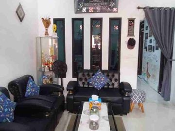 Rumah Bagus Non Cluster di Gandul Cinere hrg banting