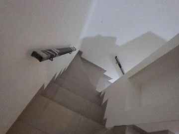 Di sewakan murah rumah pik 2