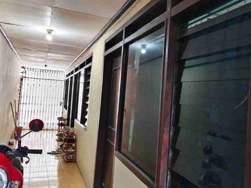 Rumah Induk Plus Kost Aktif Strategis Dekat Kampus Jogja