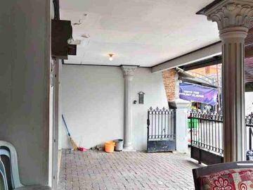 Rumah Induk Plus Kost Aktif Strategis Dekat Kampus Jogja
