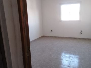 VENTA DE DUPLEX Y DPTO COMPLEJO PRIVADO LA CAÑADA