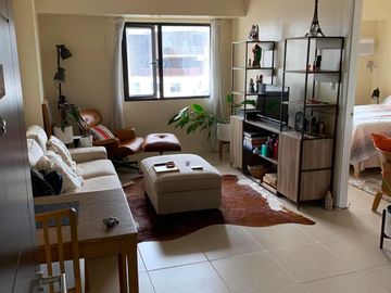Tagaytay City 1bedroom with parking for sale just walking distance to AYALA MALL