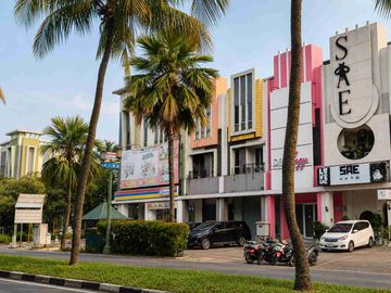 disewa murah ruko gandeng 3 lantai posisi hoek di gading serpong