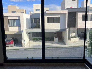 CASA EN VENTA SAN ANGEL 5 GALAXIA 134