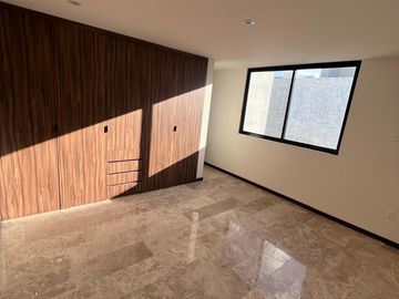 CASA EN VENTA SAN ANGEL 5 GALAXIA 134