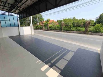Disewakan Ruko 3 Lantai 854m² Agus Salim Bekasi Dekat Stasiun