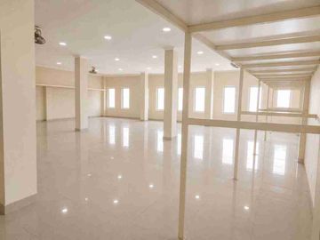 Disewakan Ruko 3 Lantai 854m² Agus Salim Bekasi Dekat Stasiun