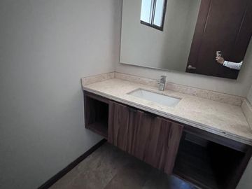 CASA EN VENTA SAN ANGEL V GALAXIA 159