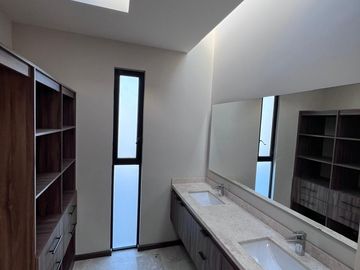 CASA EN VENTA SAN ANGEL V GALAXIA 159