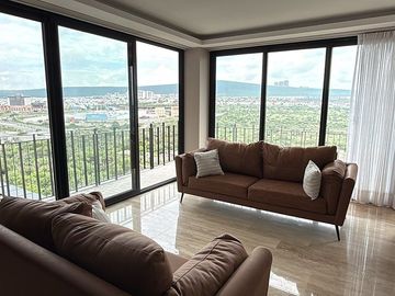 Departamento en renta en El Campanario Norte: Confort y naturaleza en La Ceiba