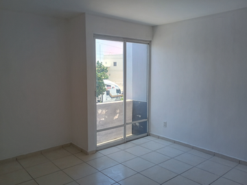 Casa en Venta en Parques de Santa Cruz del Valle, Tlaquepaque