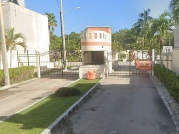 CASA ADJUDICADA EN VENTA EN CORALES, CANCÚN