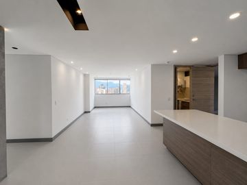 Apartamento en Arriendo Castropol, Poblado Medellin Antioquia